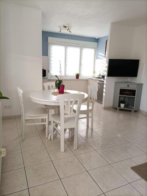 Strasbourg 3 Pieces Avec Jardin Apartment Brumath Exterior photo